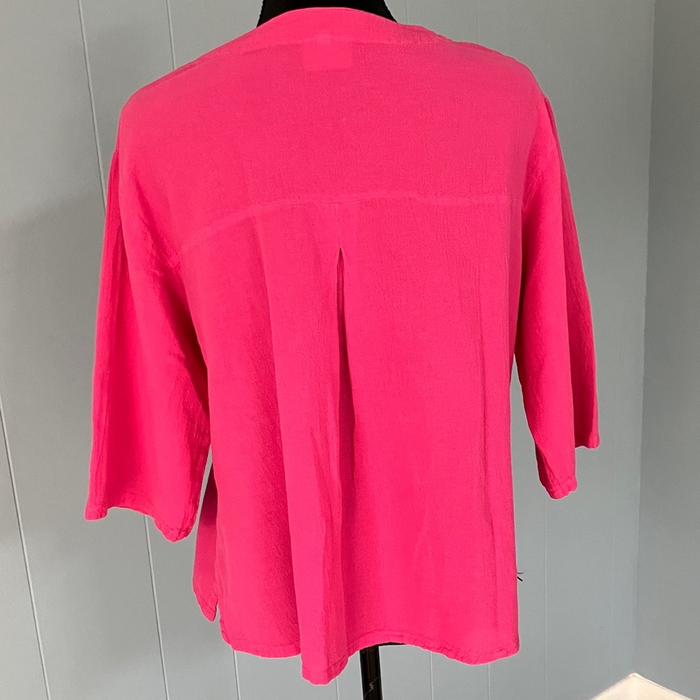 Oh My Gauze! Fuchsia M Button Down Shirt 3/4 Sleeve Vneck SideSlits Relaxed Fit - Picture 11 of 16
